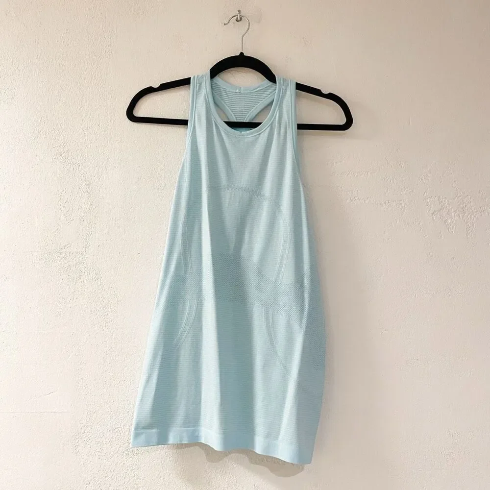 Lululemon Swifty Tech Racerback Tank Top in Blue Stripe Size 8